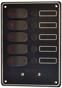 Usb portlu sigorta paneli. IP65 Su ge&ccedil;irmez.